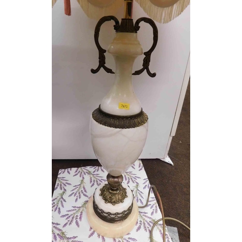 637 - Large heavy marble base lamp