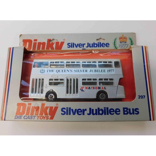18 - Dinky - 1977 Silver Jubilee bus - boxed