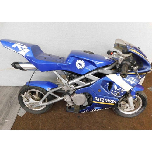 558 - Yamaha 50cc mini motorbike - unchecked