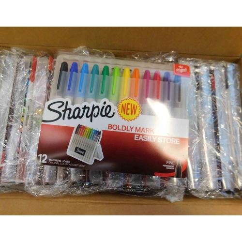 592 - 16x New packs of 12x Sharpie markers and case