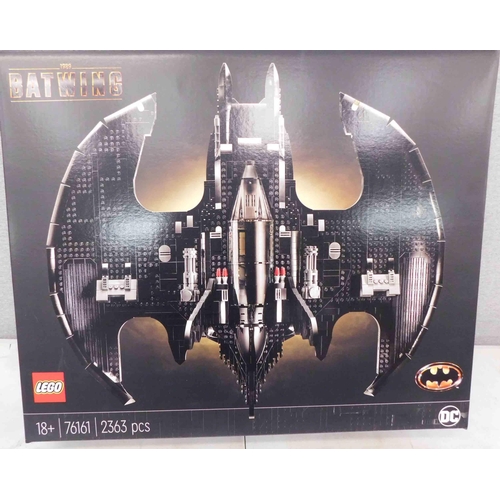634 - New & boxed Lego Bat Wing (76161)