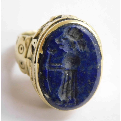 125 - Antique - gold tone - Islamic Lapis Lazuli stamp ring