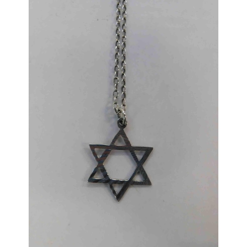 220 - Silver - Star of David pendant & chain