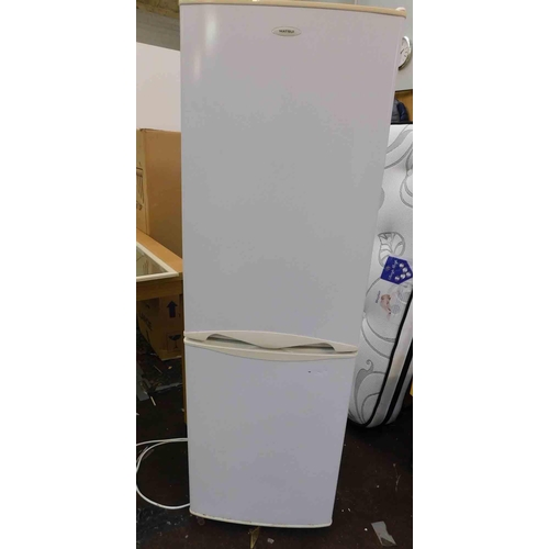 529A - Matsui fridge freezer w/o approx 60