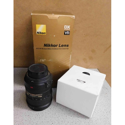 710 - Nikon AF-1 DXVR 18-200mm F/3.5 lens autofocus-boxed