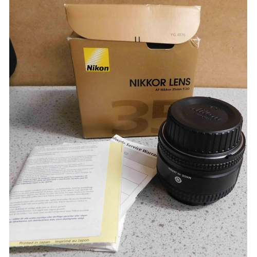 711 - Nikon 35mm F/2D lens autofocus-boxed