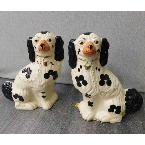 712 - Pair of Staffordshire dogs