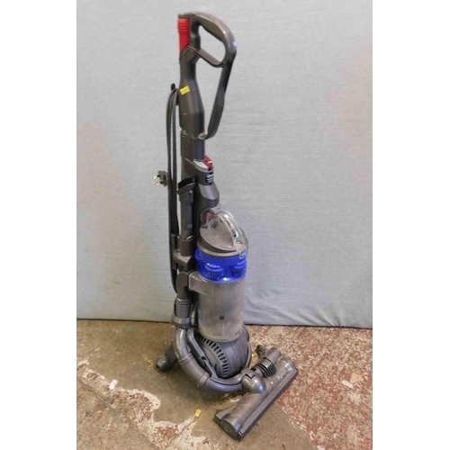 791 - Dyson DC25 vacuum - unchecked