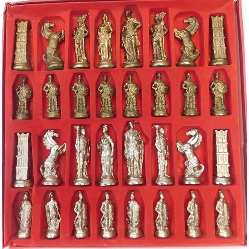 83 - Roman figures - cast boxed chess set - complete