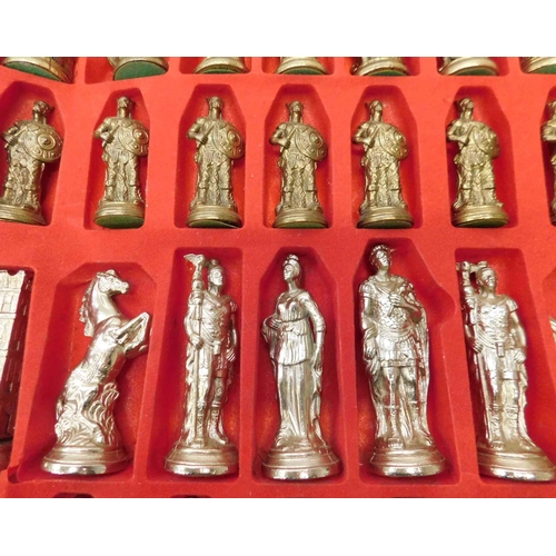 83 - Roman figures - cast boxed chess set - complete