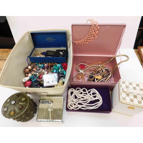 86 - Costume jewellery & jewellery boxes