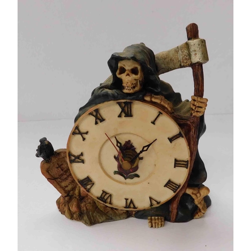 102 - Gothic style - skeleton clock