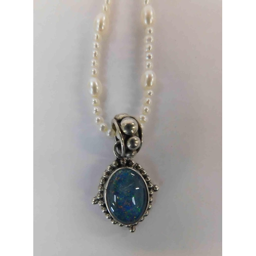 117 - Svarti - 925 silver/pearl & opal necklace