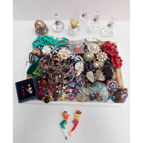 162 - Costume jewellery & perfume bottles