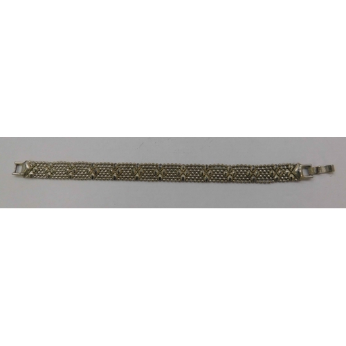 146 - 925 - Silver bracelet