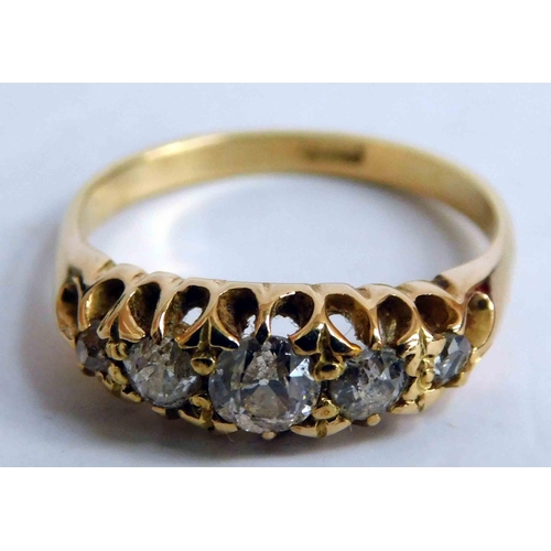 222 - Antique - 18ct gold - Five Diamond set ring - size N weight 4g