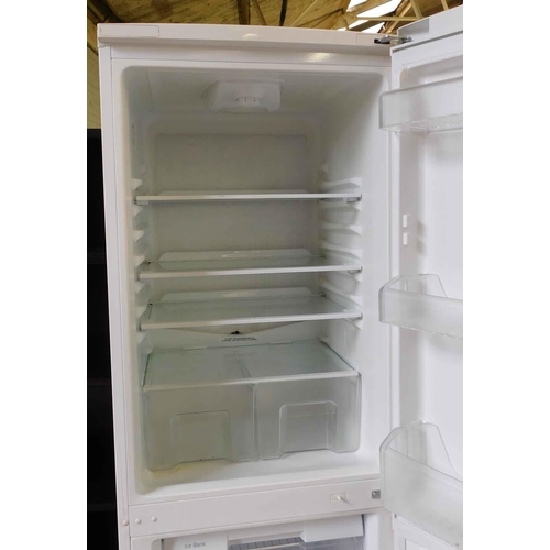 552 - Beko fridge freezer w/o