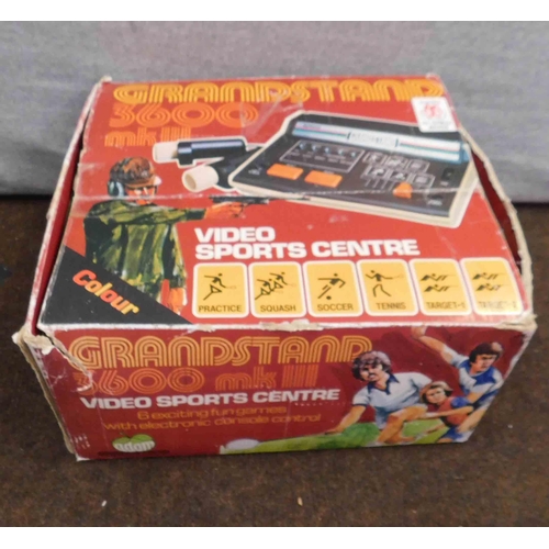 683 - Boxed vintage grandstand 3600 MK III W/O