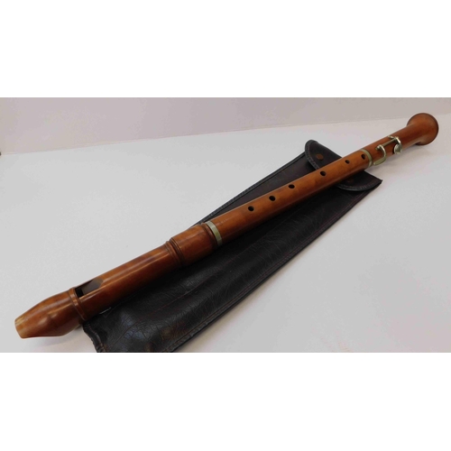 87 - Vintage - wooden Tenor recorder