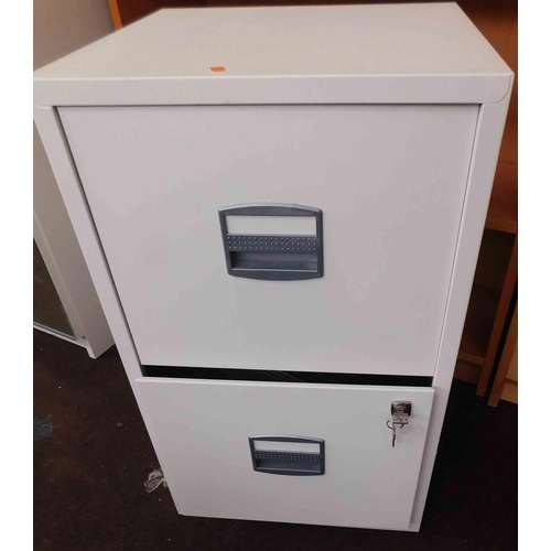 540 - 2 Drawer metal filing cabinet with keys