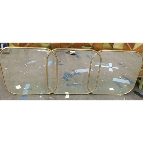 826 - Large interlocking style mirror
61