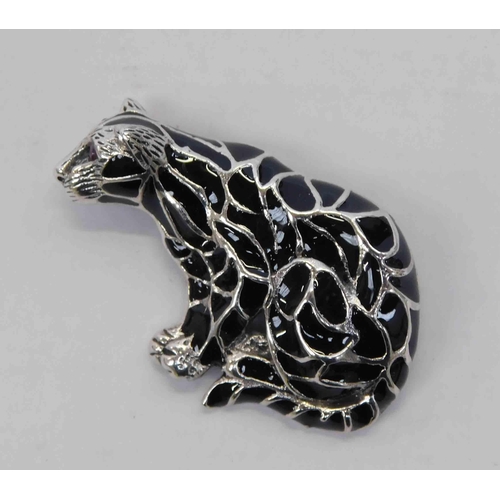 121 - Silver & enamel - cheetah brooch