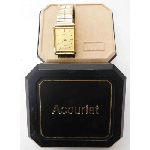 137 - Gents - Accurist wristwatch - boxed