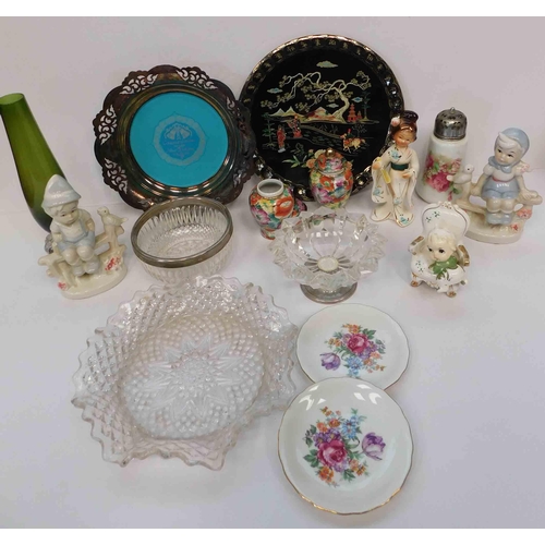 195 - Mixed items - including ceramics & glass