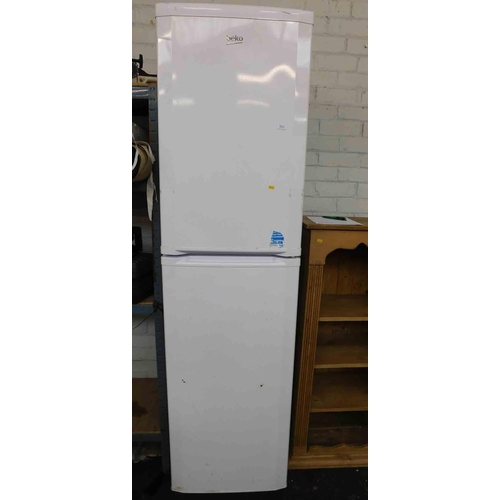 531 - Beko fridge freezer W/O - approx. 79