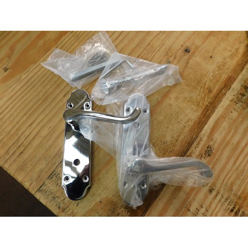 790 - Box of new chrome door handles