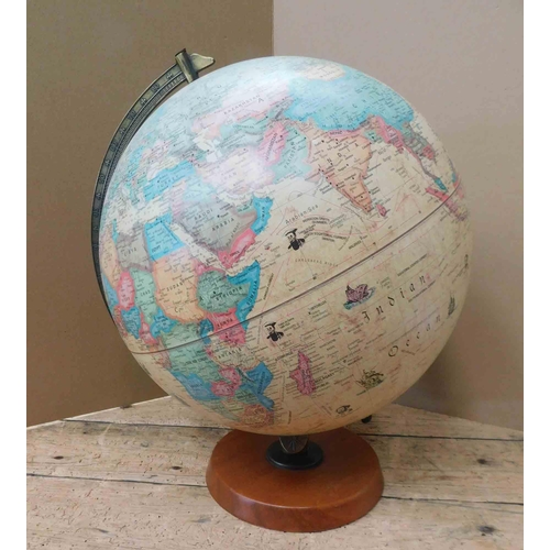 48 - Desk globe - 16