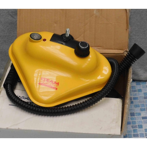 525 - Steam cleaner w/o