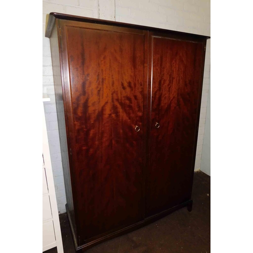 540 - Stag double wardrobe