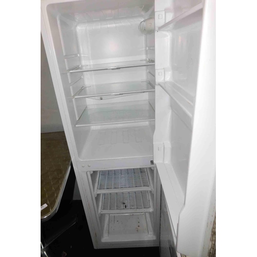 551 - Fridge freezer in W/O