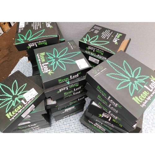 601 - 50x Boxed neon leaf lights-factory returns-unchecked