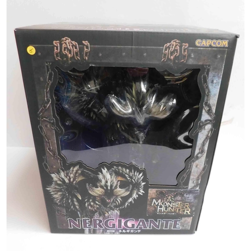 66 - Capcom - Monster hunter/Nergigante figure - boxed