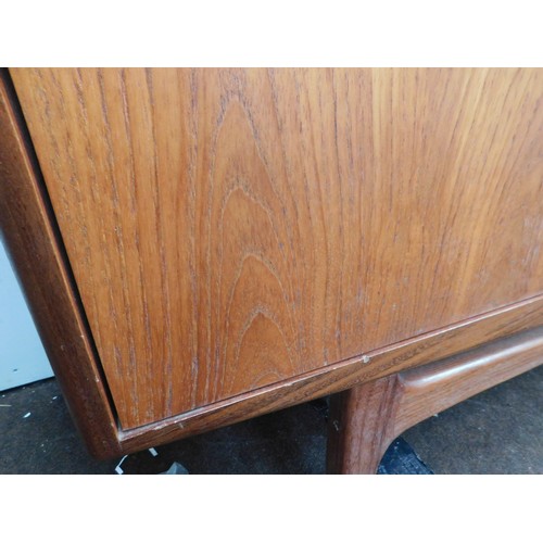 613 - Mid-century g-plan teak sideboard - approx. 5' long