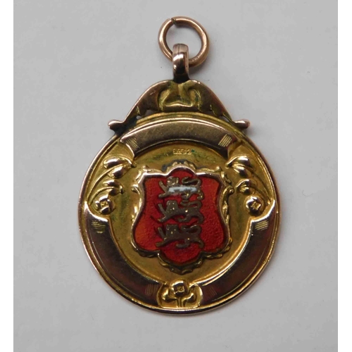 112 - Antique - 9ct gold fob medal - enamelled three lions - total weight 5.7g