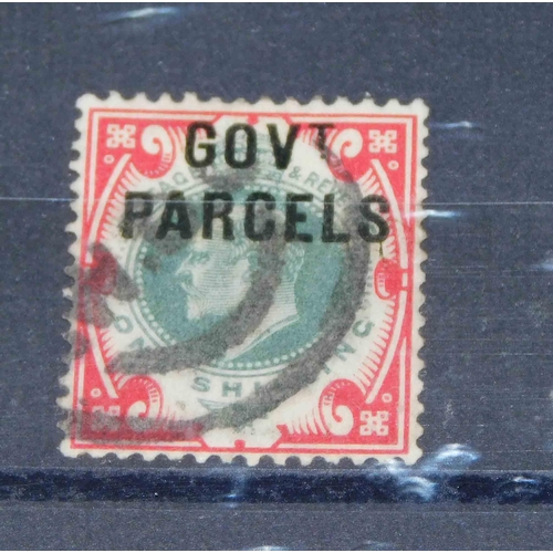 124 - 1904 dated - Edward VII - One Shilling Green & Carmine over printed stamp - Government parcels