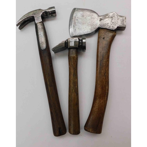 503A - Vintage axe + 2x hammers