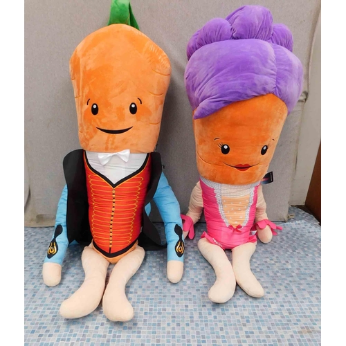 561 - Giant Aldi Kevin and Katy stuffed toys (app.54