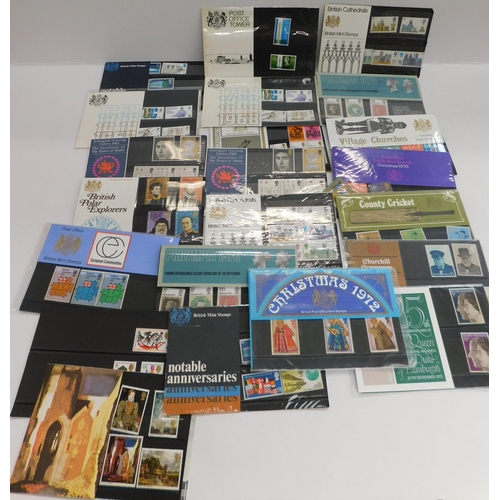 195 - GB pre decimal - stamp presentation packs