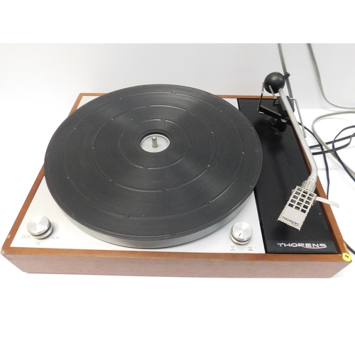 552 - Thorens turntable TD-150-MK-II - needs new belt/ no lid...