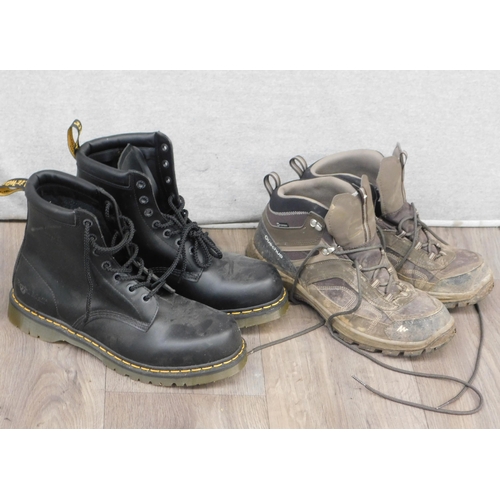 581 - Pair of Dr.Martens size 11 and 1 other