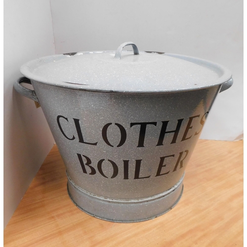 603 - Vintage enamel style clothes boiler with lid