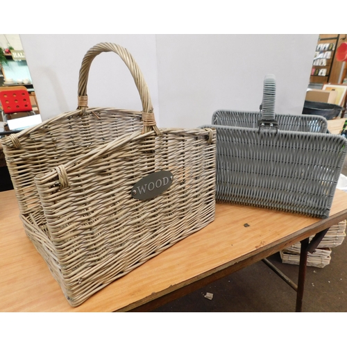 656 - 2x Wicker log/wood baskets