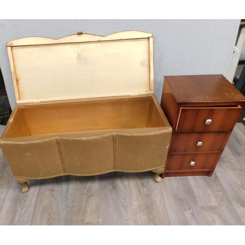 730 - Blanket box and 3 drawer bedside cabinet