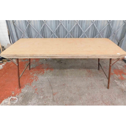 772 - Foldable wooden table - approx. 30