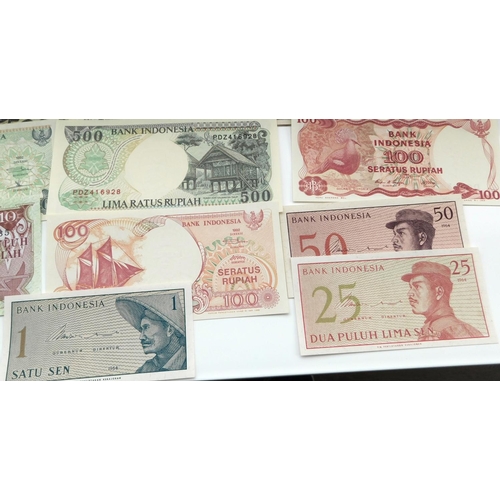 12 - Mixed - World banknotes