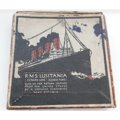 22 - WWI era - Sinking of the Lusitania/1915 - propaganda medal